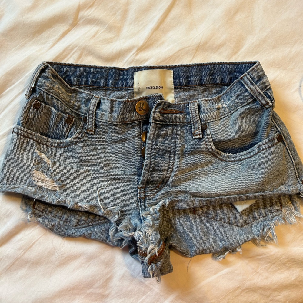 One teaspoon shorts